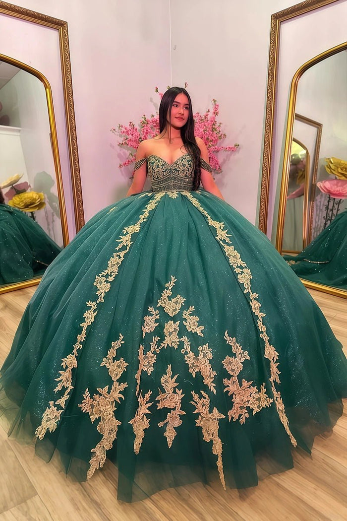 Louise | Discover the Ultimate Emerald Green Quince Dress: Royal Elegance Meets Effortless Style - Emerald Green - PromDressClub