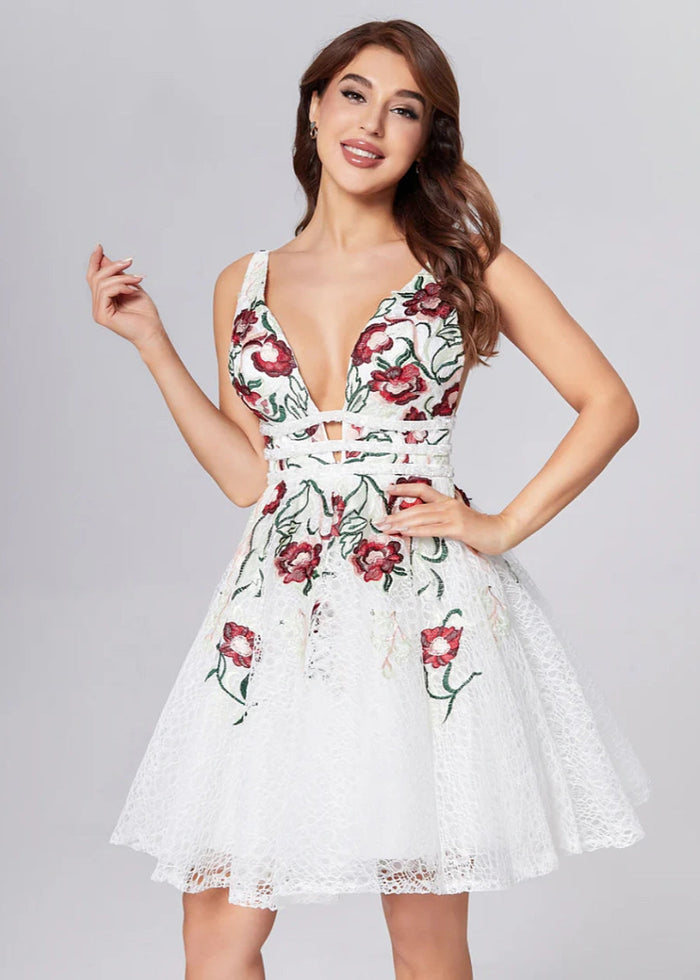 Boudicenia | Bold & Timeless White Homecoming Dress – Be Unforgettable This Fall - White Floral - PromDressClub