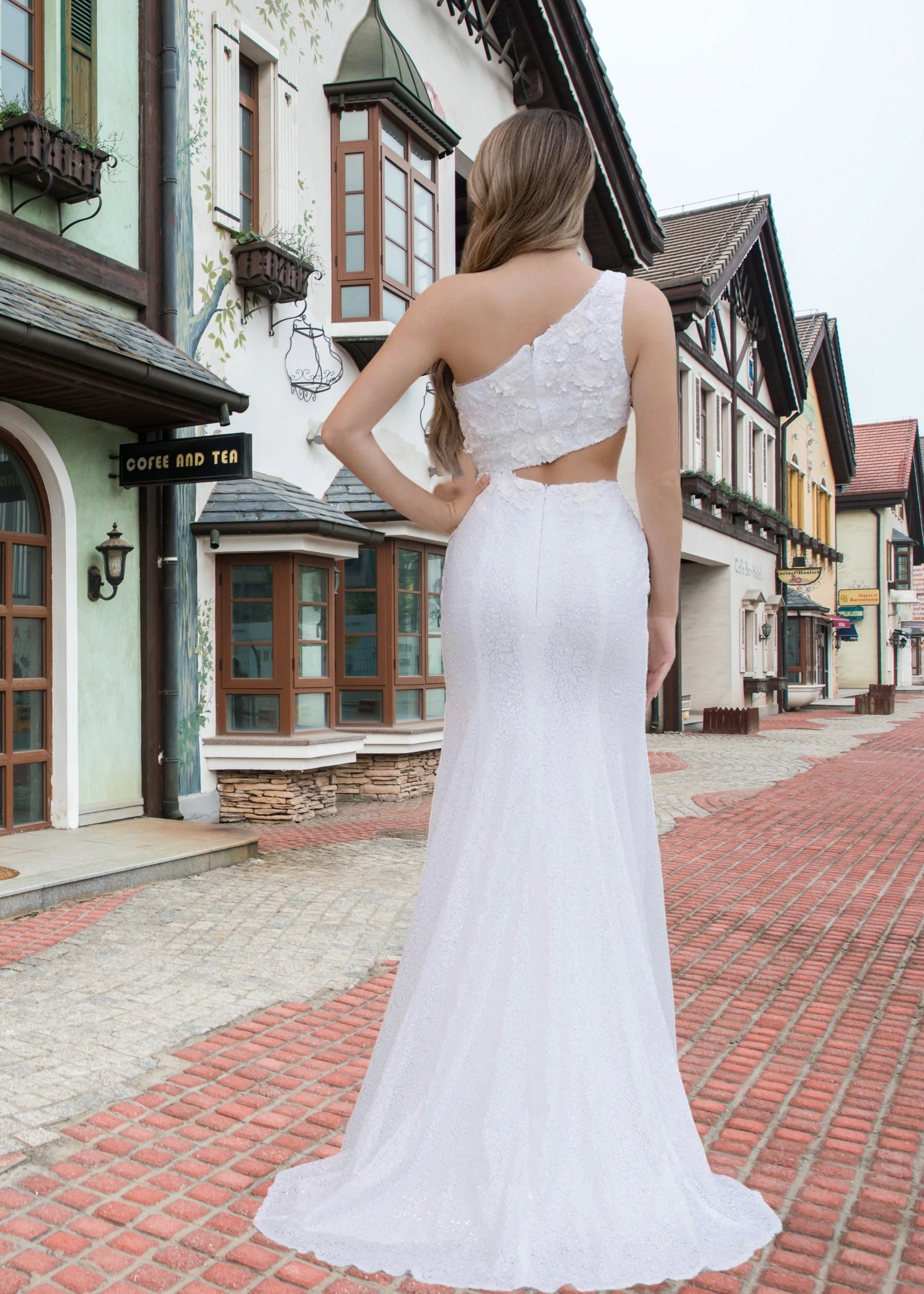 Cheryl | Long White Prom Dress Sequins With Mermaid One Shoulder 3D Appliques - White - US0 - PromDressClub