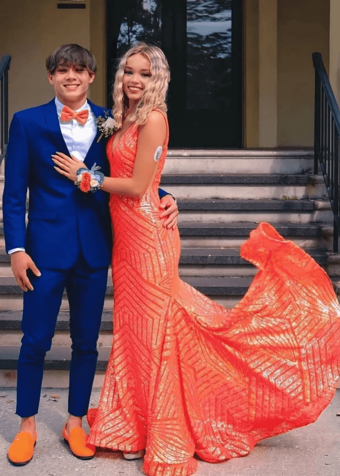 Joyce | Trumpet/Mermaid V Neck Orange White Sequin Prom Dress with Train - Orange - PromDressClub