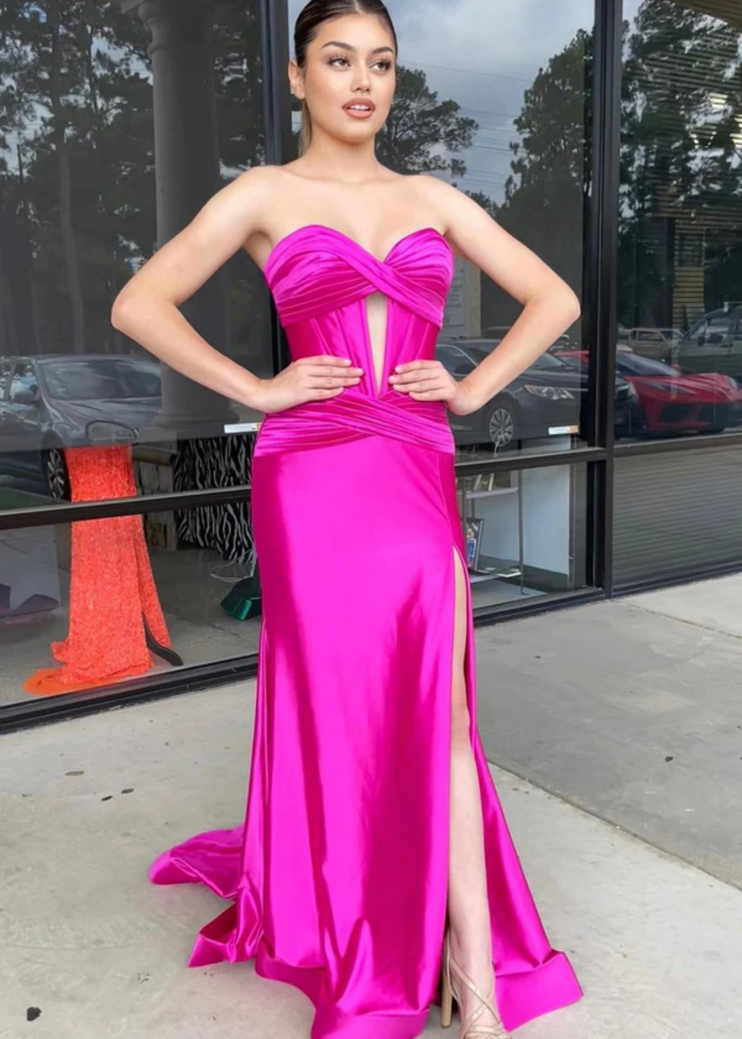 Donna |Mermaid Sweetheart Green Satin Long Prom Dress With Slit - Fuchsia - US0 - PromDressClub