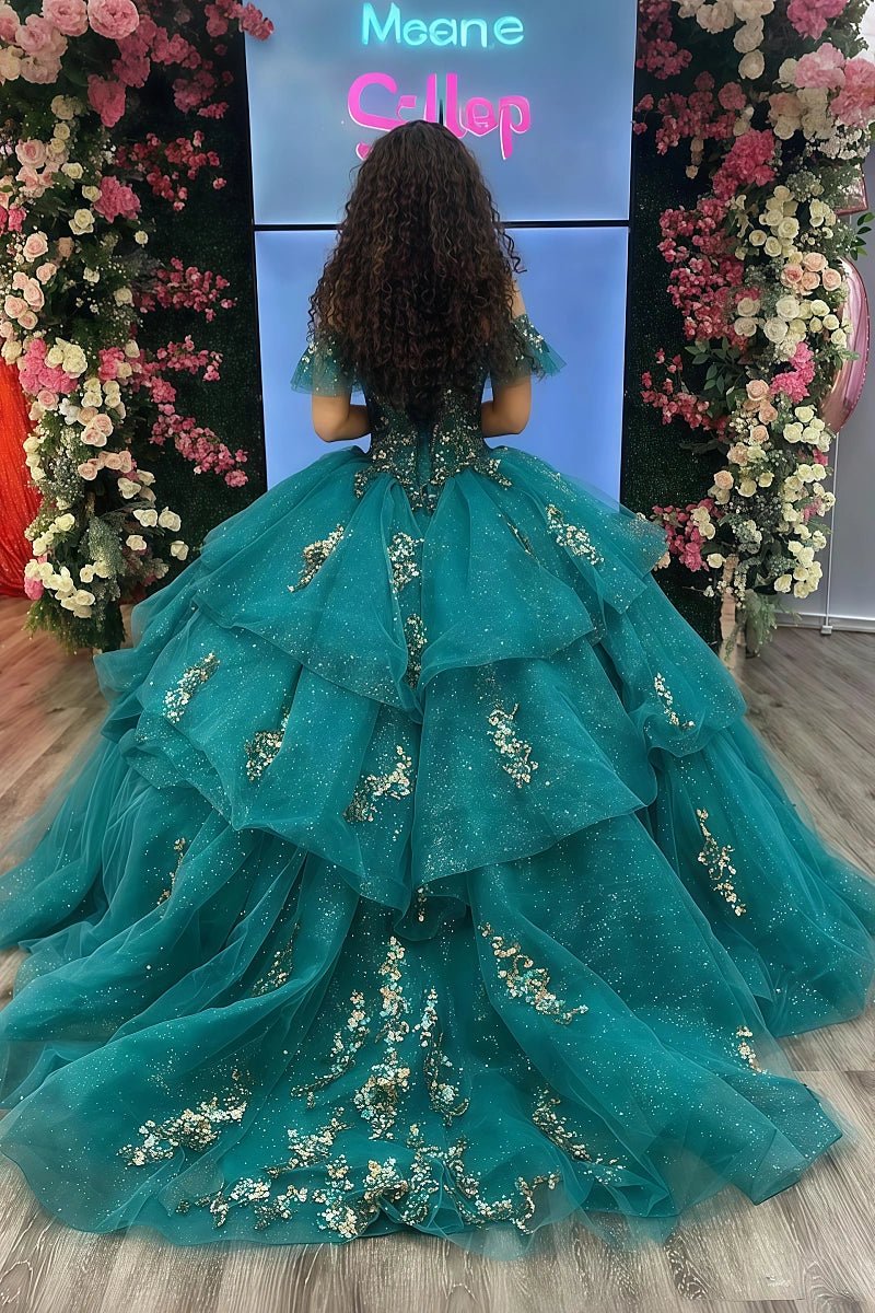 Leticia | Own Your Spotlight in Stunning Emerald Green Quince Dress - Emerald Green - PromDressClub